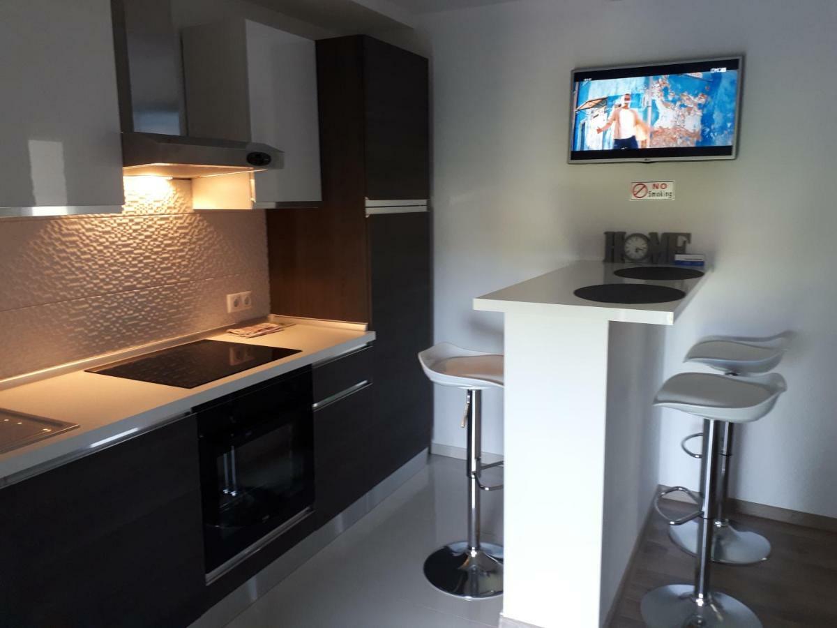 Apartman Skribulja ジュパニャ エクステリア 写真